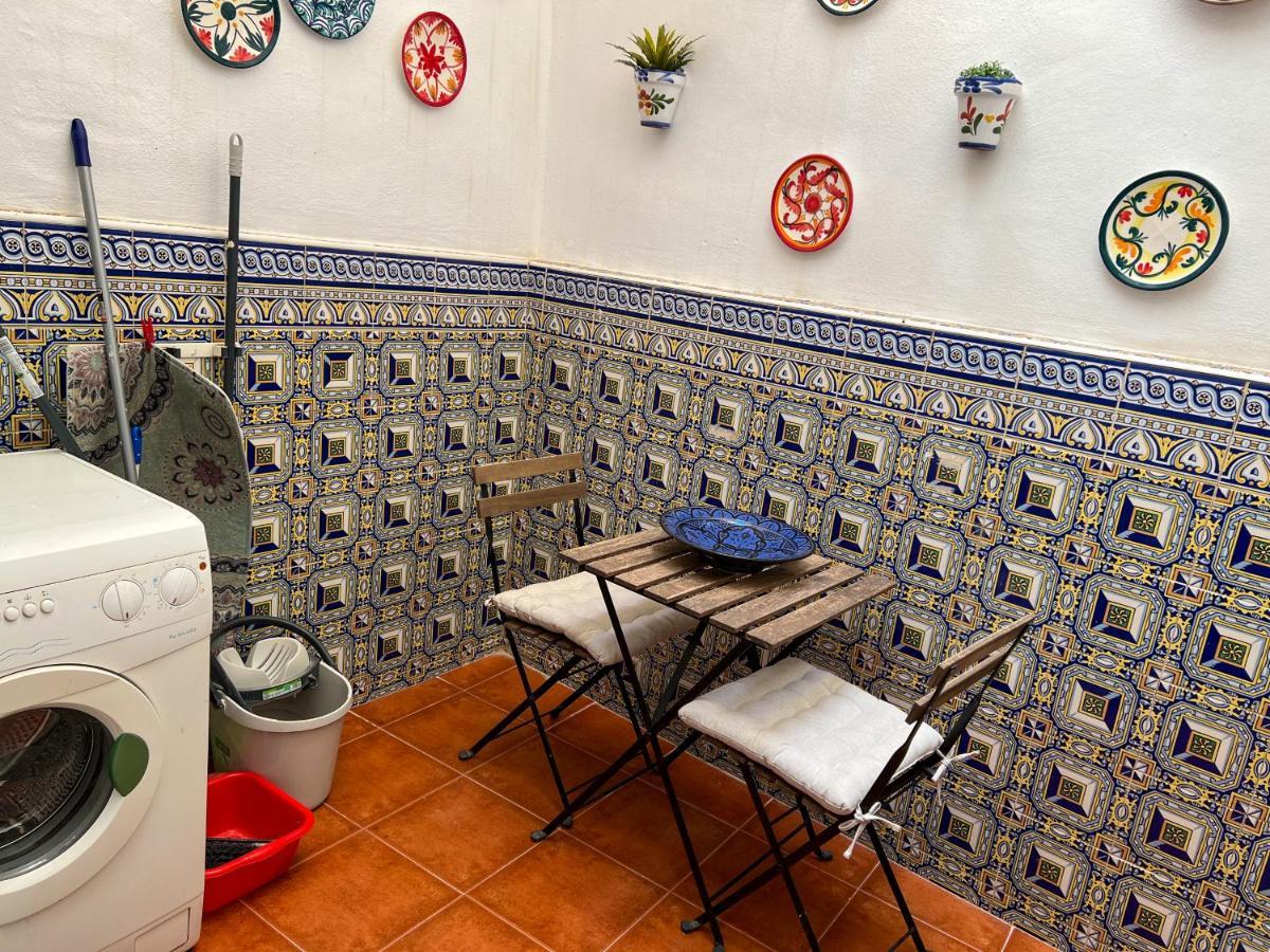 Iyourbasics Lovely Apartment Hinestrosa 23 Free Wifi&Ac Malaga Exterior photo